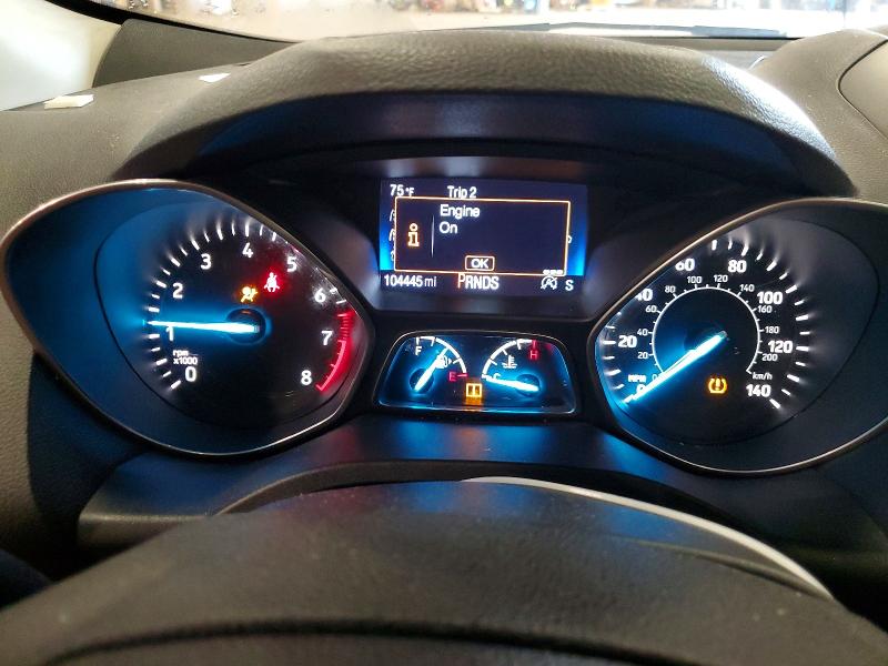 Photo 9 from auction – 2017 FORD ESCAPE with VIN 1FMCU0GDXHUA12750