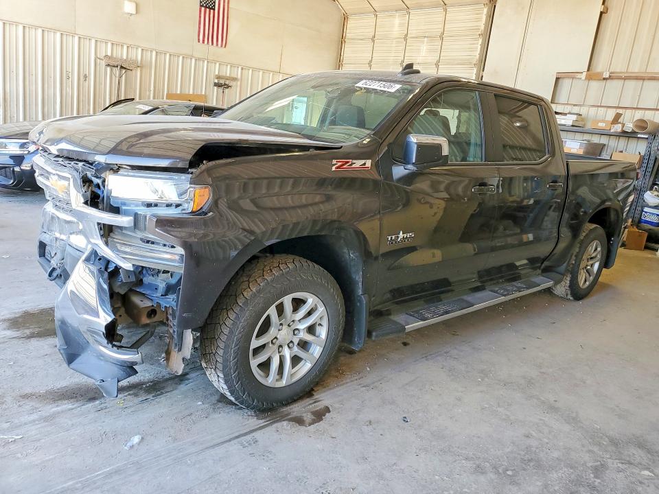 CHEVROLET SILVERADO 2019 with VIN 1GCUYDED7KZ416431 - Photo from auction