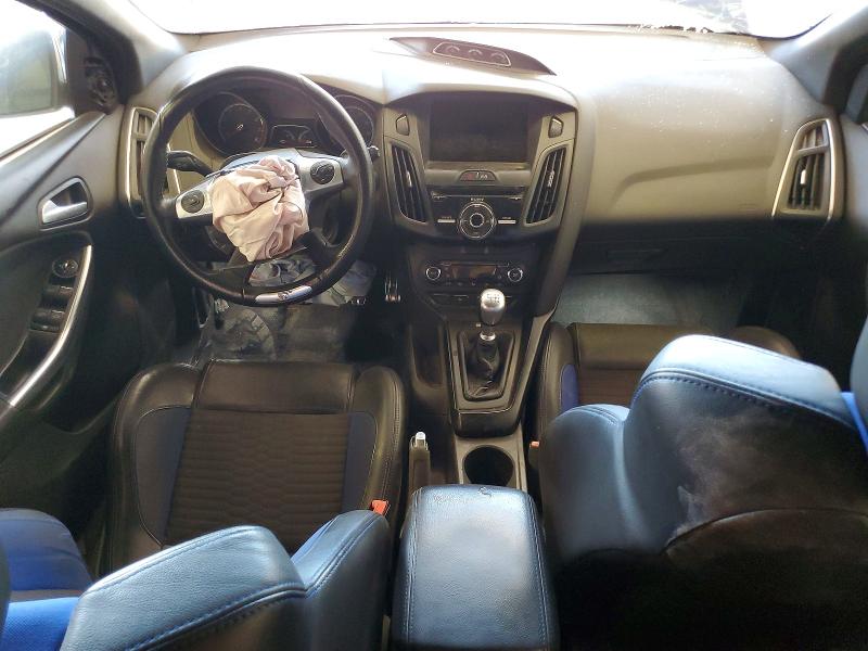 Photo 8 from auction – 2014 FORD FOCUS with VIN 1FADP3L95EL113401