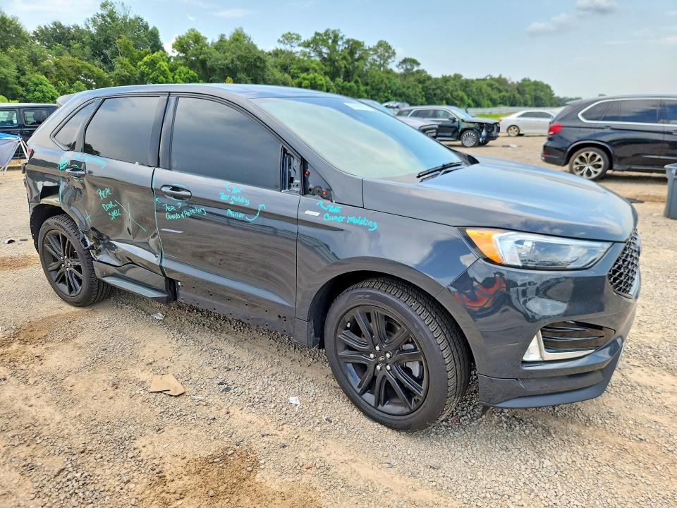 Photo 4 from auction – 2021 FORD EDGE with VIN 2FMPK3J90MBA37377