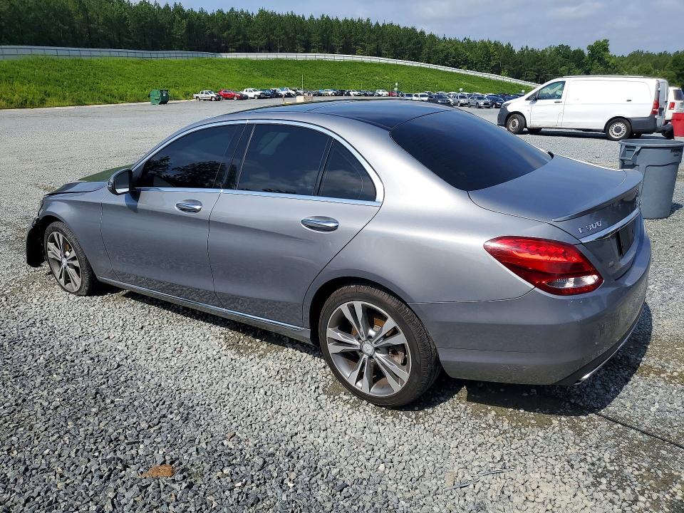 Photo 2 from auction – 2016 MERCEDES-BENZ C with VIN WDDWF4KB3GR171089