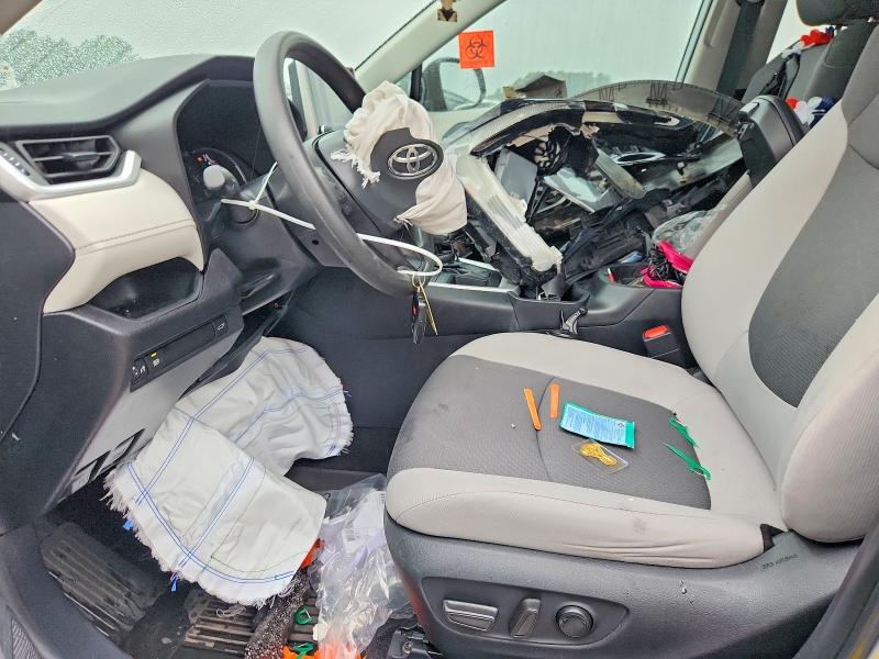Photo 7 from auction – 2024 TOYOTA RAV4 with VIN 2T3W1RFV8RC303214