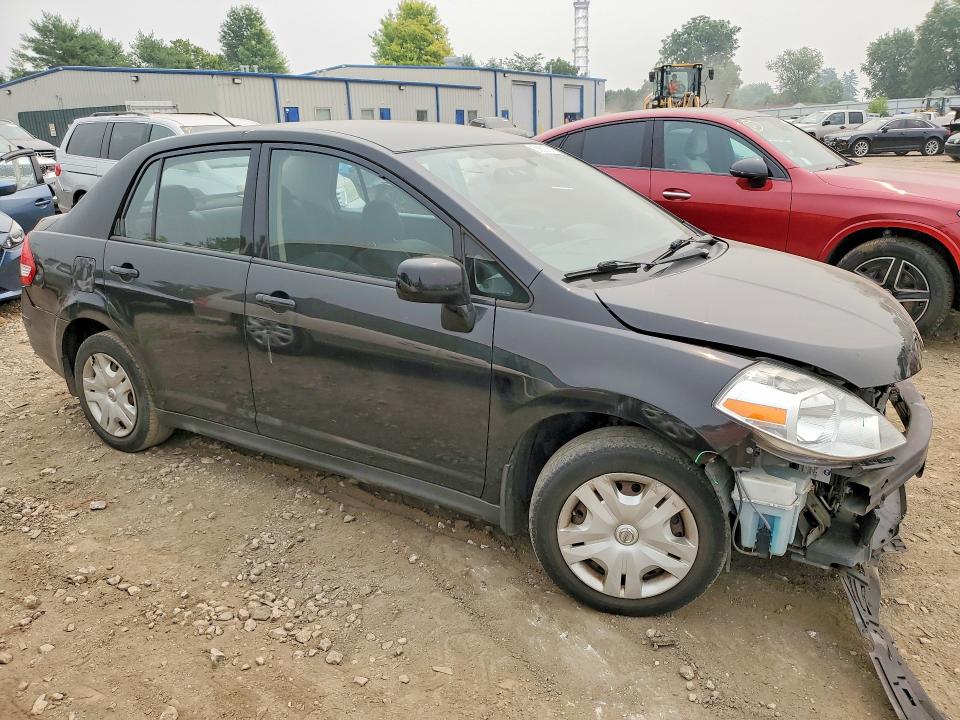 Photo 4 from auction – 2011 NISSAN VERSA with VIN 3N1BC1AP8BL422527