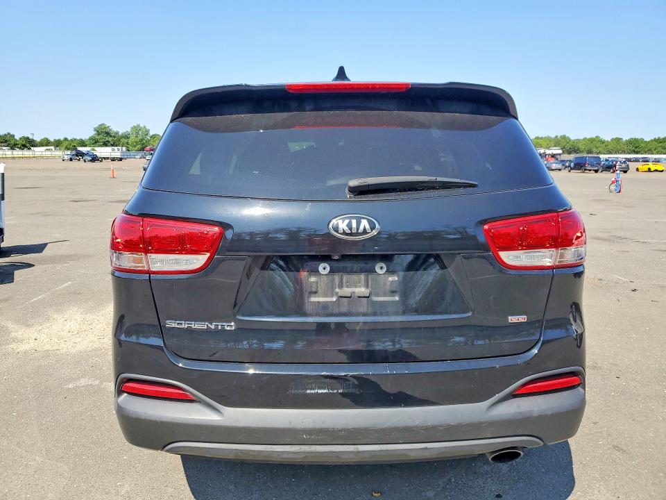 Photo 6 from auction – 2018 KIA SORENTO with VIN 5XYPG4A37JG380606