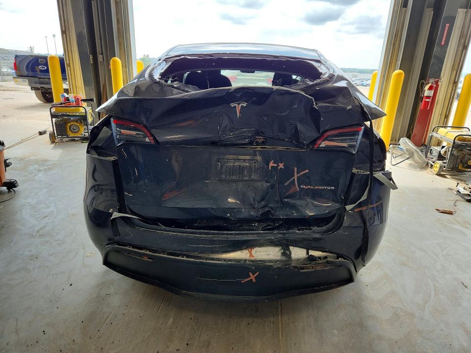 Photo 6 from auction – 2021 TESLA MODEL Y with VIN 5YJYGDEE1MF119967