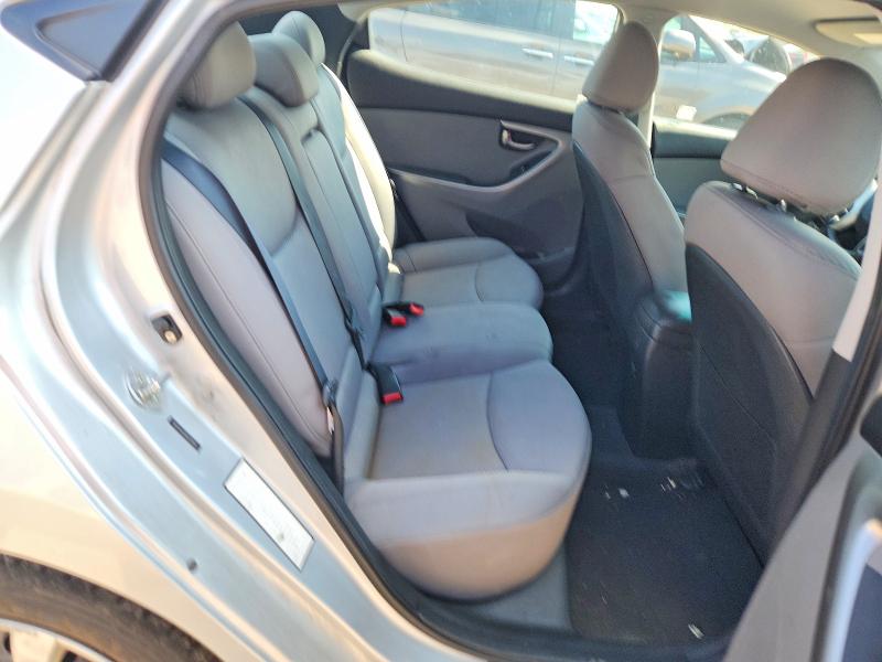 Photo 10 from auction – 2011 HYUNDAI ELANTRA with VIN 5NPDH4AE9BH028994