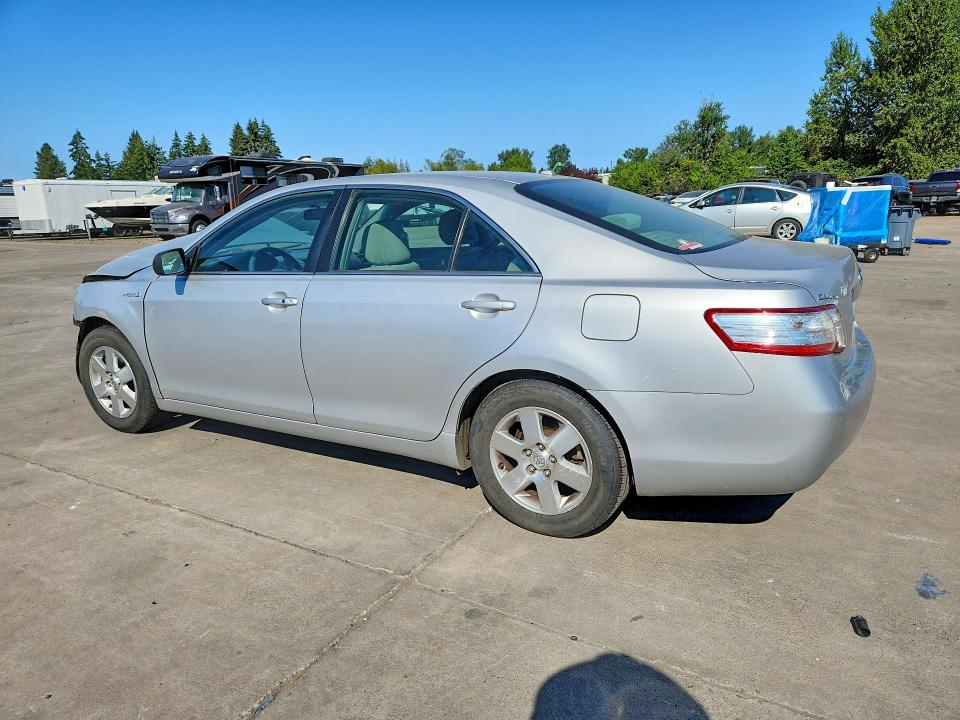 Photo 2 from auction – 2010 TOYOTA CAMRY with VIN 4T1BB3EK4AU123272