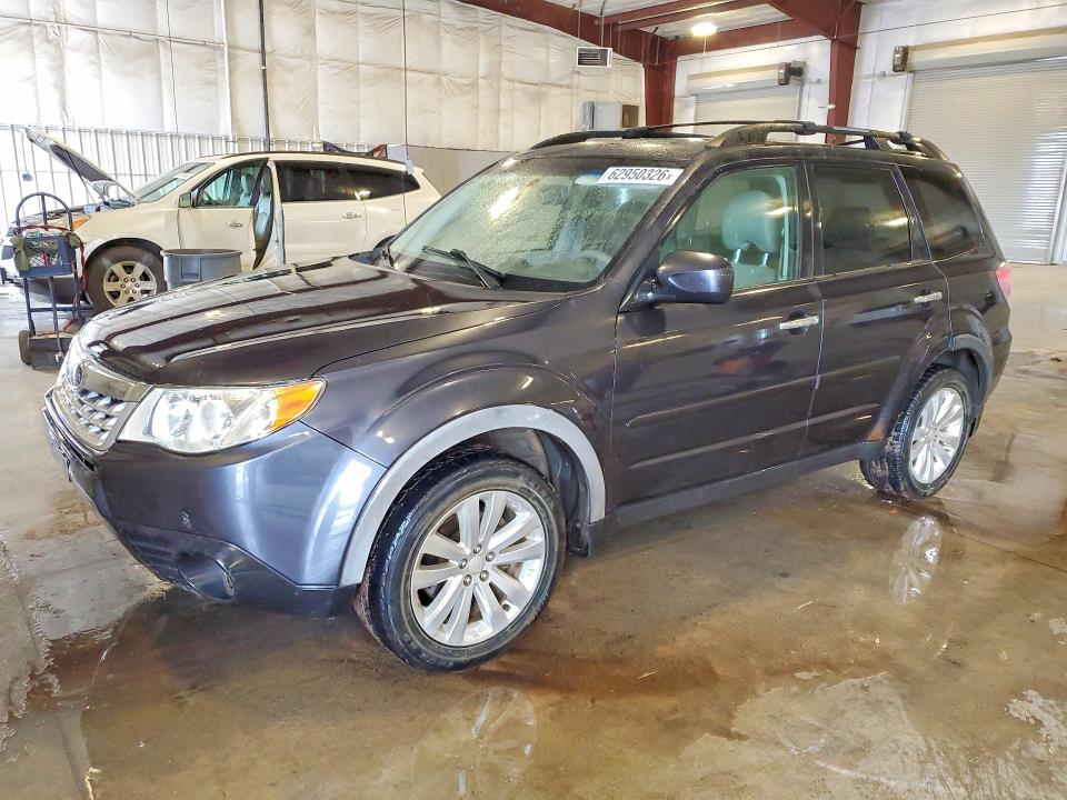 SUBARU FORESTER 2011 with VIN JF2SHAEC2BH763637 - Photo from auction