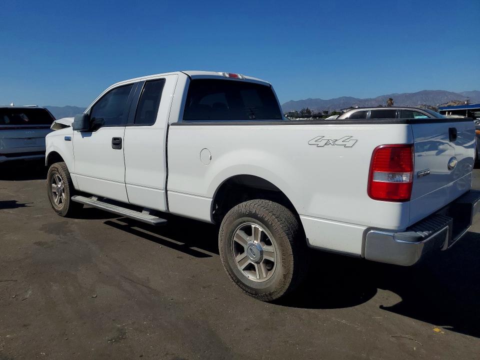 Photo 2 from auction – 2006 FORD F150 with VIN 1FTRX14W56NA81211