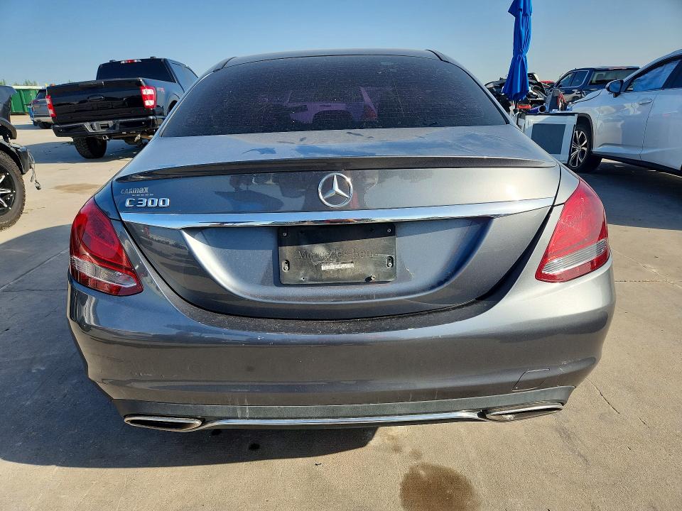 Photo 6 from auction – 2018 MERCEDES-BENZ C with VIN WDDWF4JB2JR341077