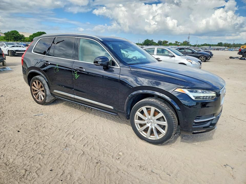 Photo 4 from auction – 2018 VOLVO XC90 with VIN YV4A22PL9J1205478