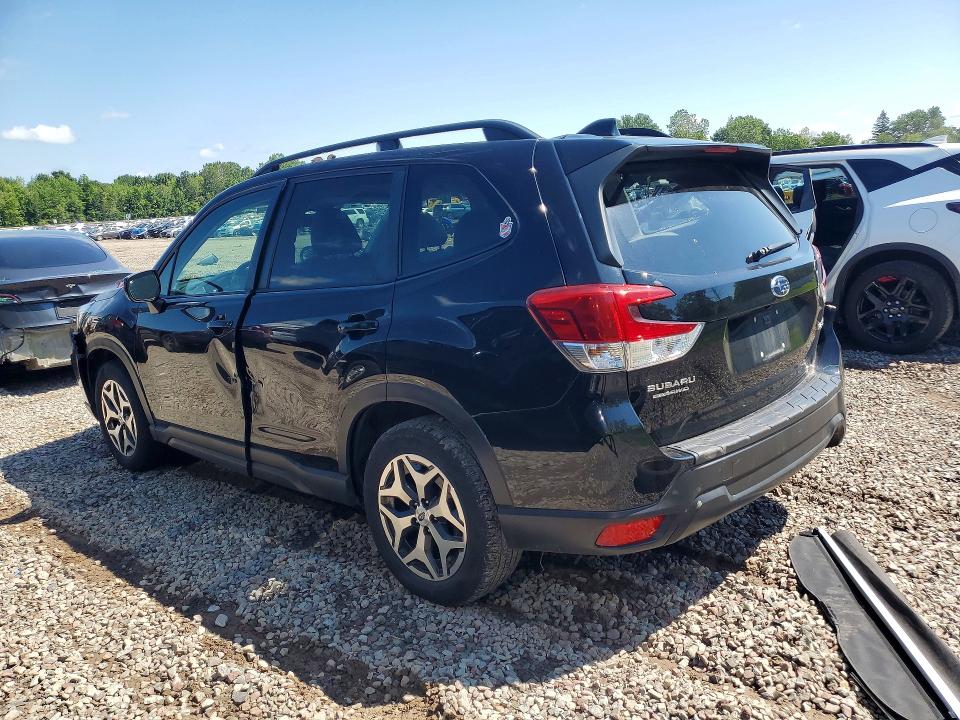 Photo 2 from auction – 2021 SUBARU FORESTER with VIN JF2SKAFC3MH488282