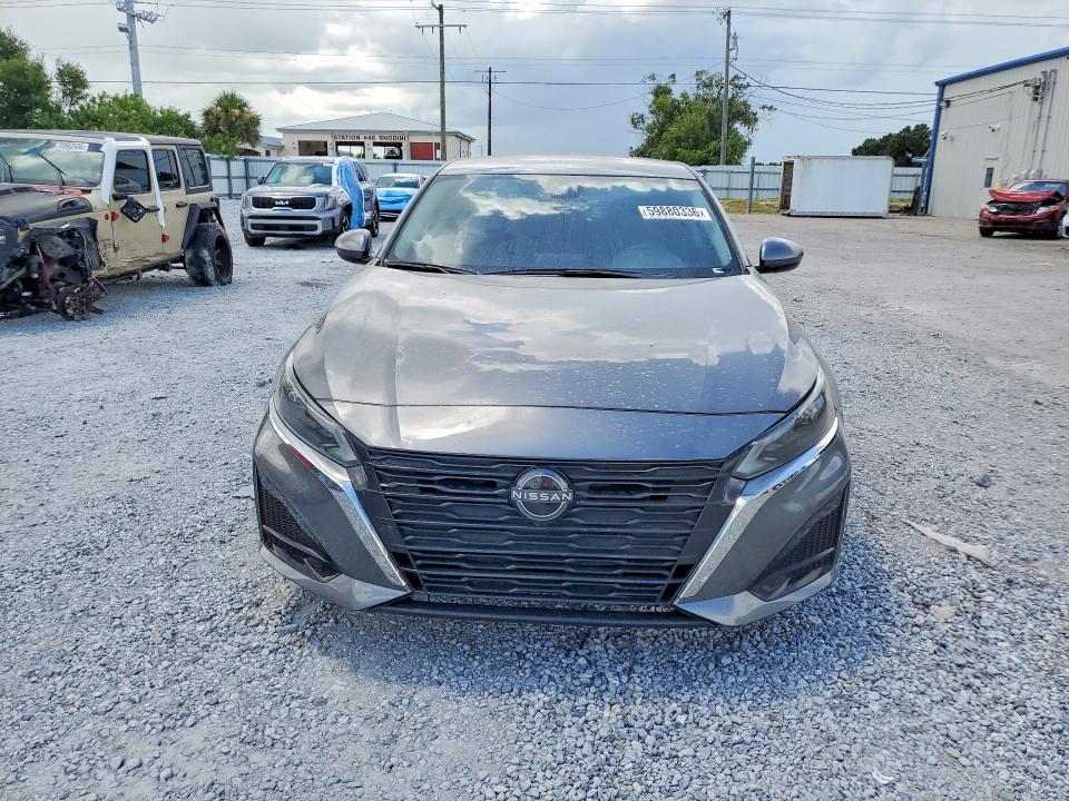 Photo 5 from auction – 2023 NISSAN ALTIMA with VIN 1N4BL4DV6PN384804