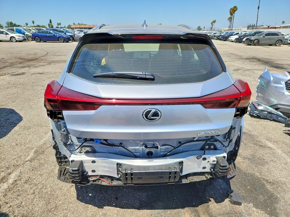 Photo 6 from auction – 2026 LEXUS UX 300H with VIN JTHYBJAH5T2044980