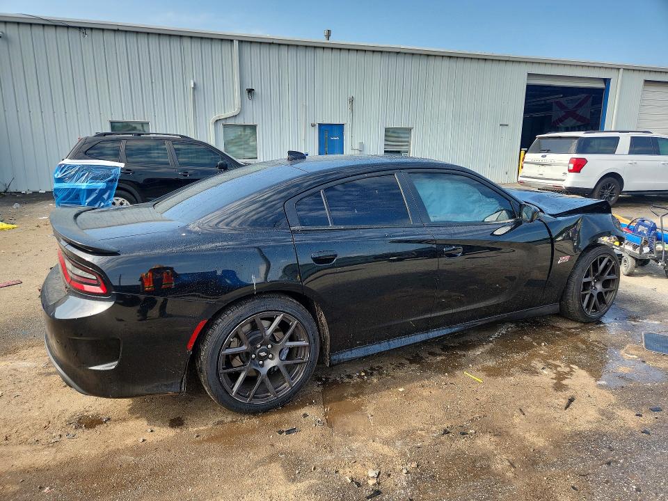Photo 3 from auction – 2018 DODGE CHARGER with VIN 2C3CDXGJ1JH113997