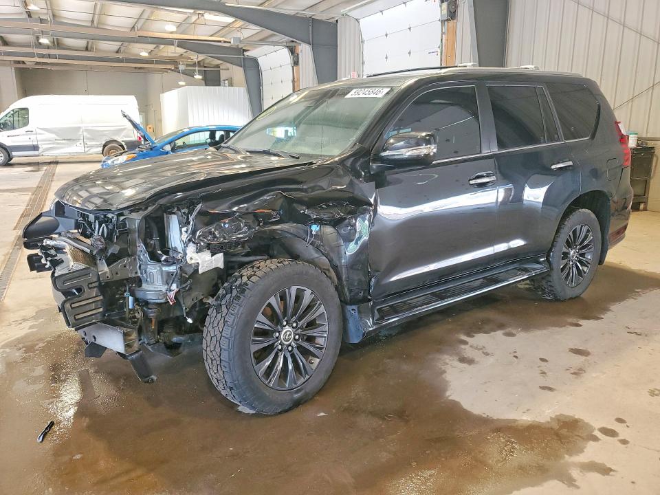 LEXUS GX 2022 with VIN JTJAM7BX6N5334732 - Photo from auction