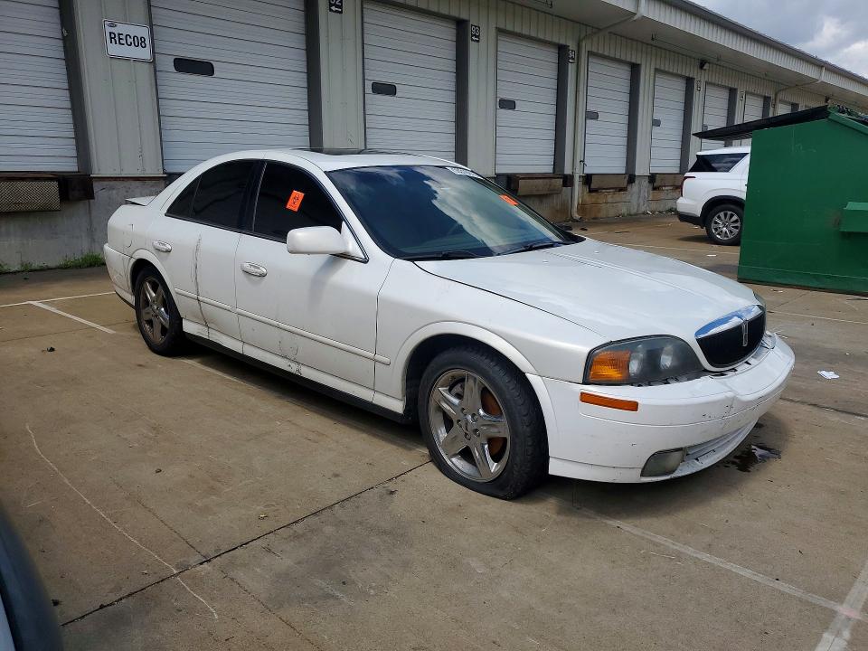 Photo 4 from auction – 2002 LINCOLN LS with VIN 1LNHM86S72Y701780