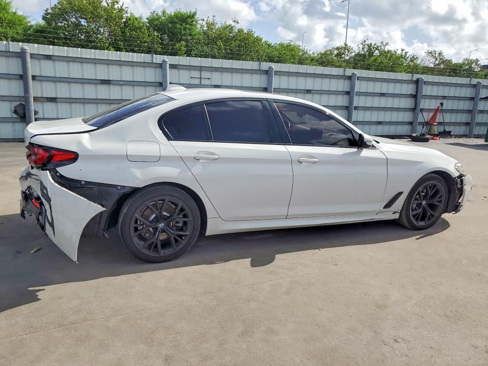 Photo 3 from auction – 2021 BMW 530E with VIN WBA13AG04MCH28187