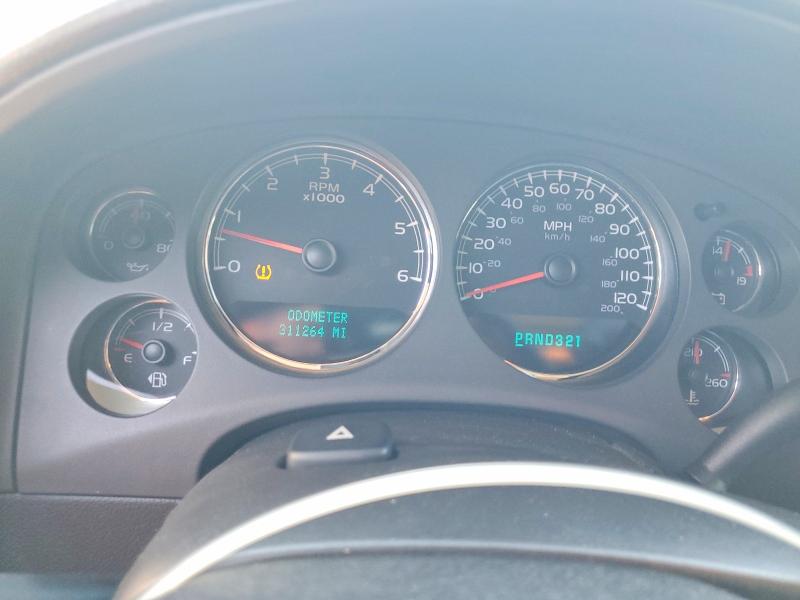 Photo 9 from auction – 2007 CHEVROLET TAHOE with VIN 1GNFC13077R165351