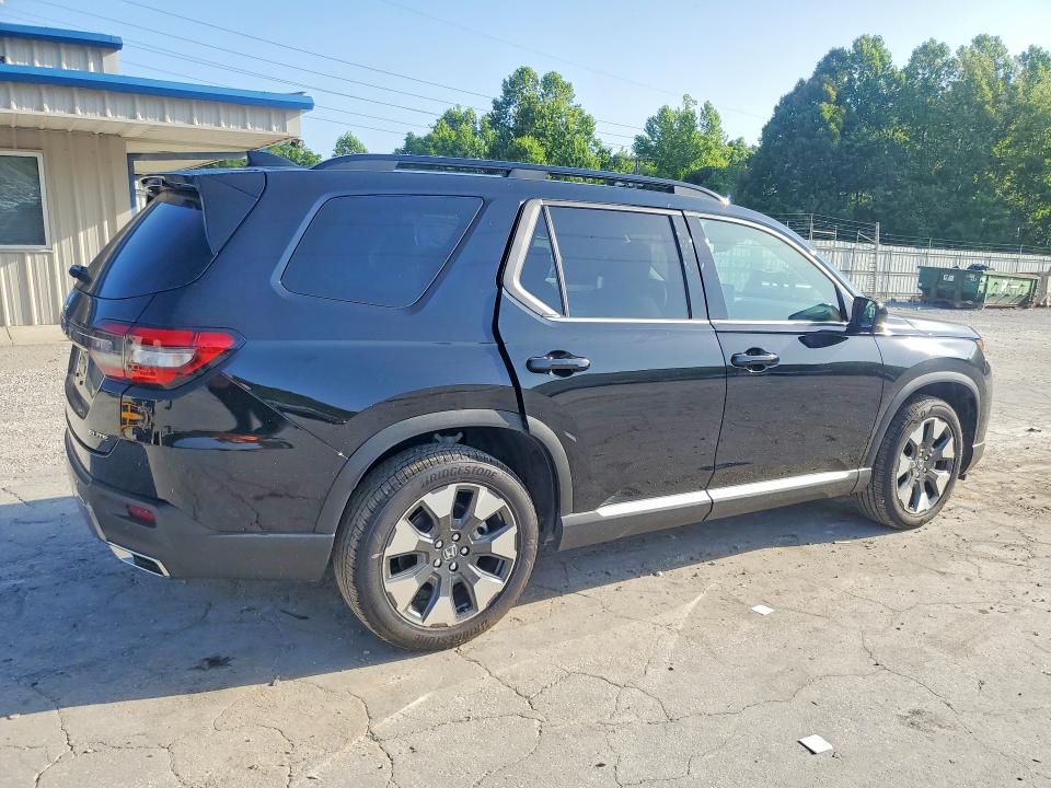 Photo 3 from auction – 2026 HONDA PILOT with VIN 5FNYG1H85TB013198