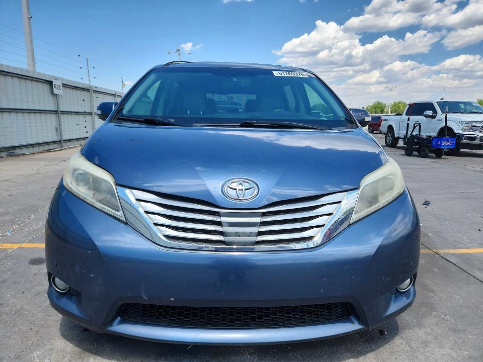 Photo 5 from auction – 2015 TOYOTA SIENNA with VIN 5TDYK3DC4FS669977