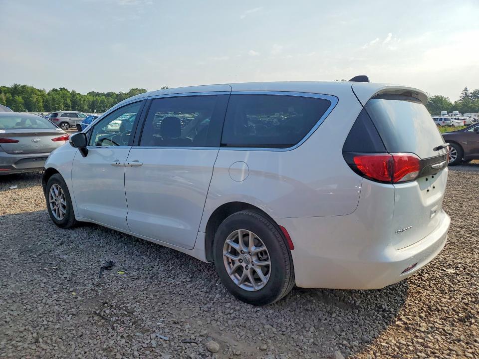 Photo 2 from auction – 2023 CHRYSLER VOYAGER with VIN 2C4RC1CG1PR602175