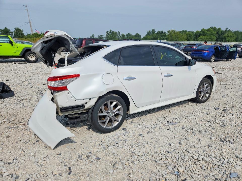 Photo 3 from auction – 2015 NISSAN SENTRA with VIN 3N1AB7AP8FY339254