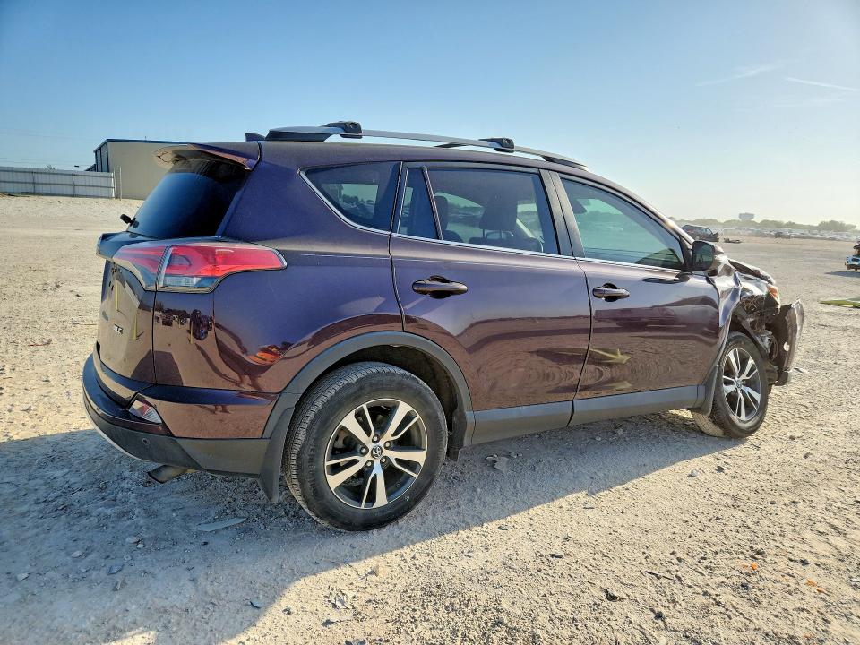 Photo 3 from auction – 2017 TOYOTA RAV4 with VIN 2T3WFREV5HW367890