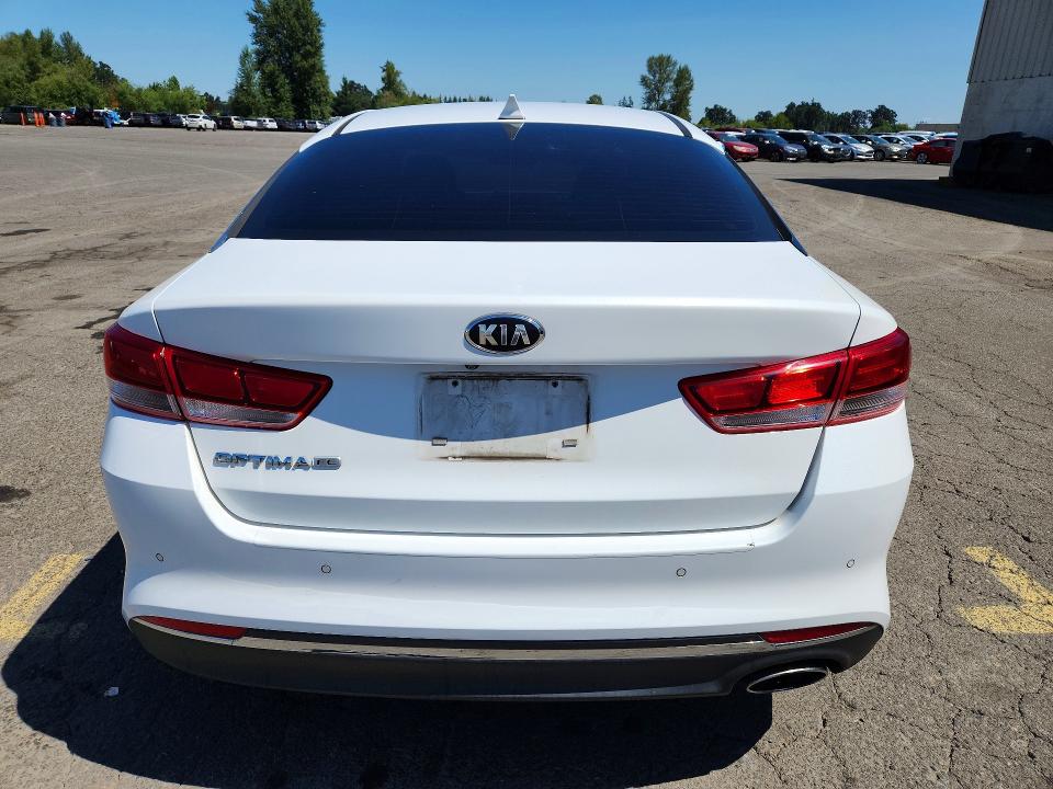 Photo 6 from auction – 2016 KIA OPTIMA with VIN 5XXGT4L35GG070489