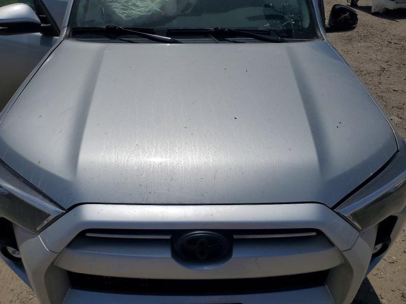 Photo 11 from auction – 2023 TOYOTA 4RUNNER with VIN JTEFU5JRXP5291317