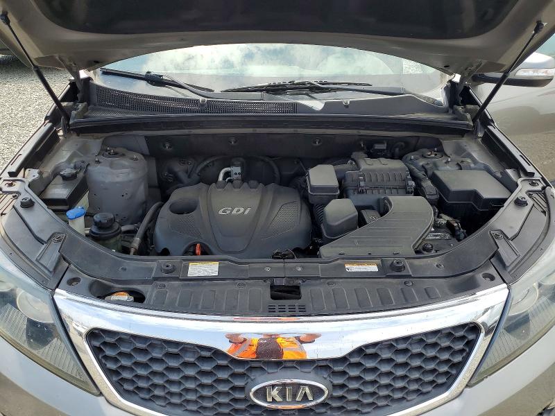 Photo 12 from auction – 2012 KIA SORENTO with VIN 5XYKT3A64CG265930