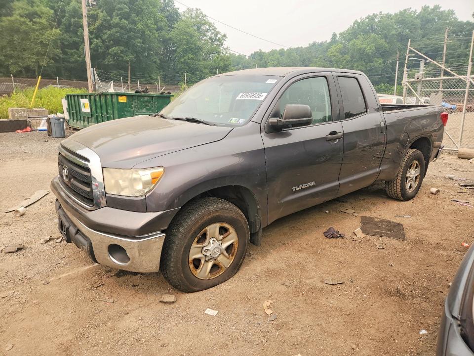 2013 TOYOTA TUNDRA - Търг №60950026