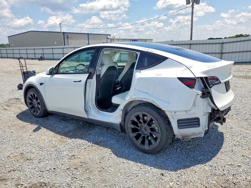 Photo 2 from auction – 2023 TESLA MODEL Y with VIN 7SAYGDEE4PF800812