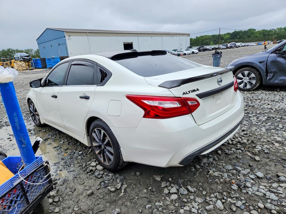 صورة رقم 2 من المزاد - 2017 NISSAN ALTIMA مع VIN 1N4AL3AP2HC129477