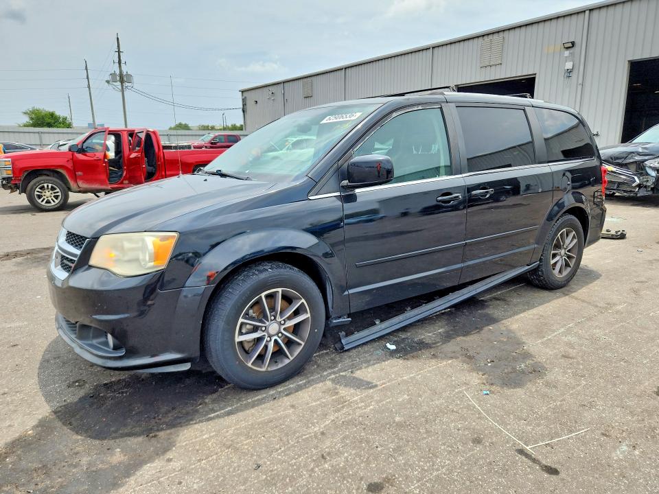 DODGE GRAND CARAVAN 2017 with VIN 2C4RDGCG9HR786704 - Photo from auction