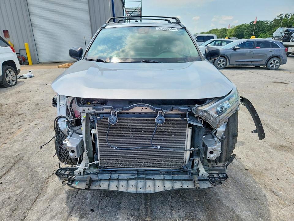 Photo 5 from auction – 2021 TOYOTA RAV4 with VIN 2T3F1RFV9MW195015