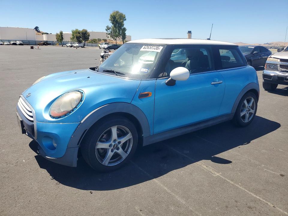 MINI COOPER 2015 with VIN WMWXM5C54F3A57722 - Photo from auction