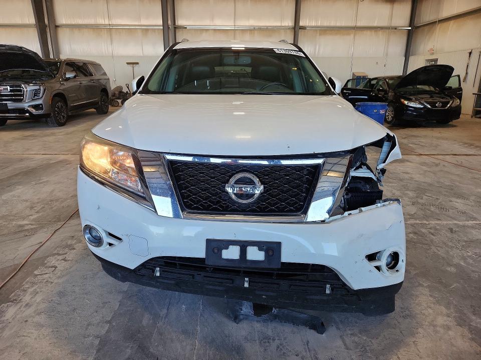 Photo 5 from auction – 2014 NISSAN PATHFINDER with VIN 5N1AR2MM5EC629323