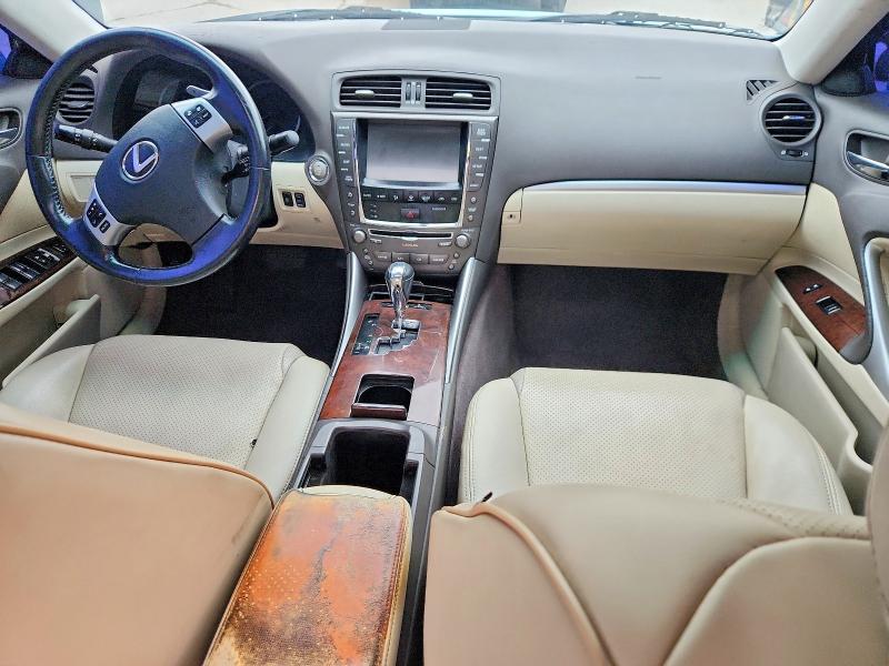 Photo 8 from auction – 2011 LEXUS IS with VIN JTHBF5C21B5154609