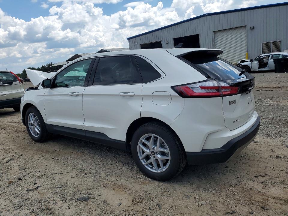 Photo 2 from auction – 2024 FORD EDGE with VIN 2FMPK4J90RBB16187