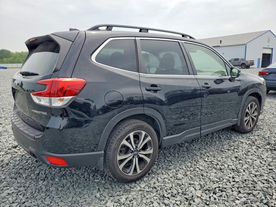 Photo 3 from auction – 2023 SUBARU FORESTER with VIN JF2SKAPC5PH468456