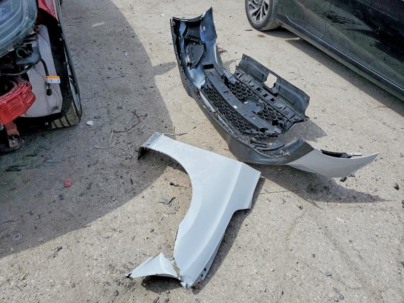 Photo 12 from auction – 2019 HYUNDAI VELOSTER with VIN KMHTH6AB6KU012797