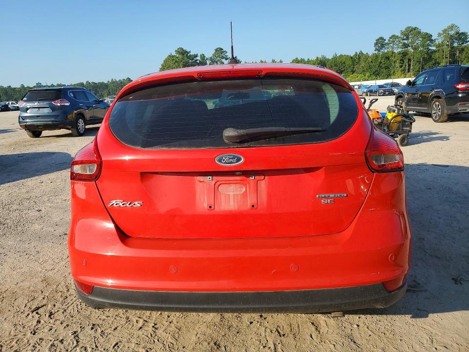 Foto 6 de la subasta – 2016 FORD FOCUS con VIN 1FADP3K2XGL367662
