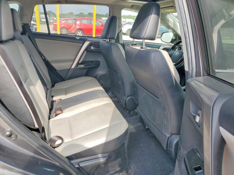 Photo 11 from auction – 2017 TOYOTA RAV4 HV with VIN JTMDJREV7HD136881