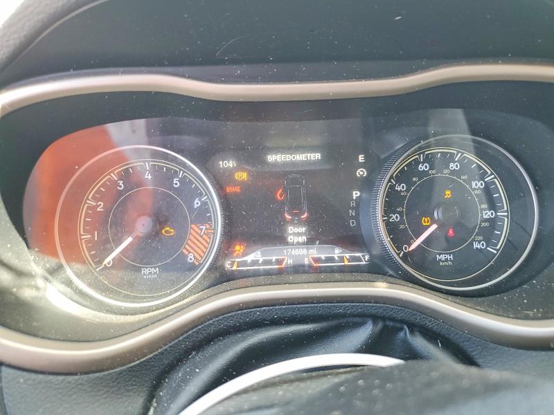 Photo 9 from auction – 2014 JEEP CHEROKEE with VIN 1C4PJLDSXEW170699