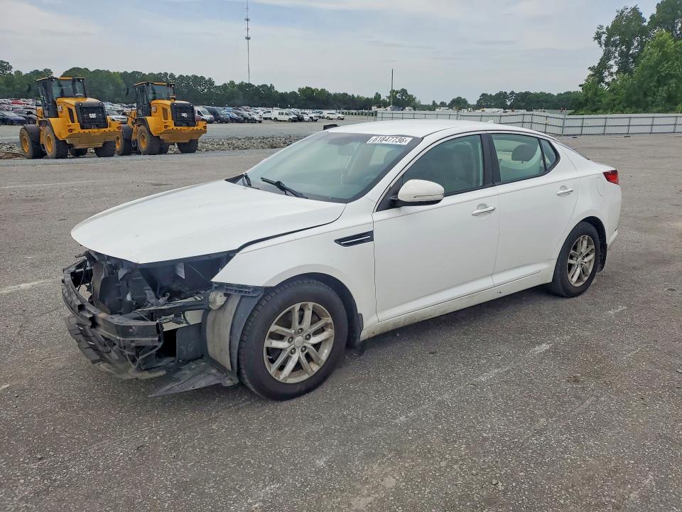 KIA OPTIMA 2013 with VIN KNAGM4A78D5352111 - Photo from auction