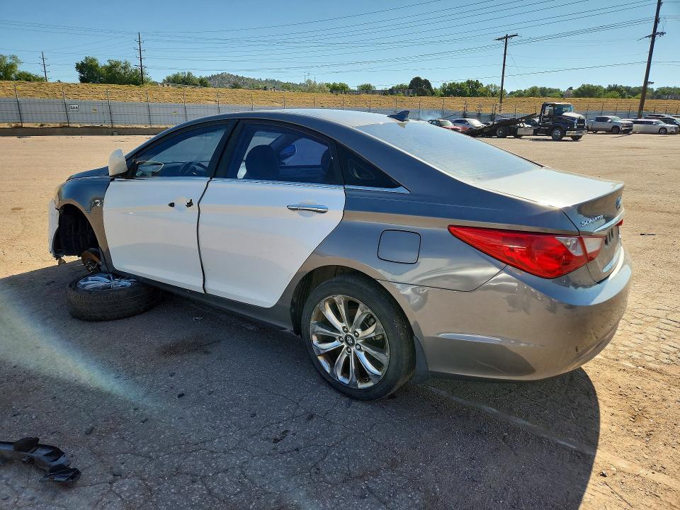 Photo 2 from auction – 2013 HYUNDAI SONATA with VIN 5NPEC4AC4DH565311