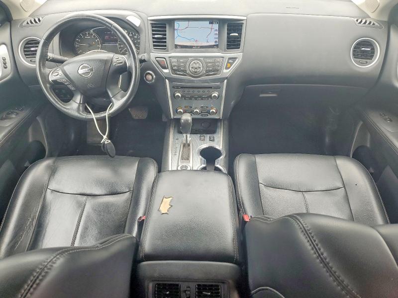 Photo 8 from auction – 2017 NISSAN PATHFINDER with VIN 5N1DR2MM4HC611915