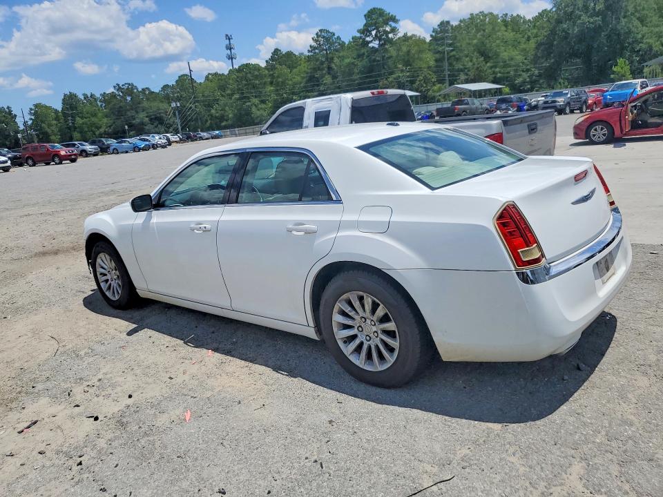 Zdjęcie 2 z aukcji – 2011 CHRYSLER 300 z VIN 2C3CA4CG2BH574726