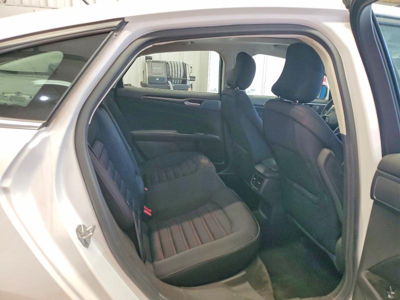 Photo 11 from auction – 2015 FORD FUSION with VIN 3FA6P0H78FR188353